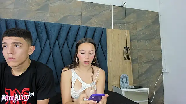 Emma Valencia 001 online show from 16, 10, 2025