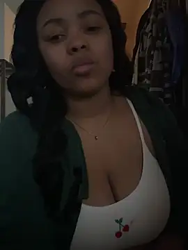 Snapshot of nuttybutter999999 chatting on 10, 3, 2026 nuttybutter999999 online show from 10, 3, 2026