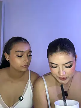nicolexxaleja online show from 8, 5, 2026