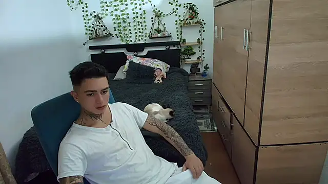 santii ss online show from 3, 5, 2026