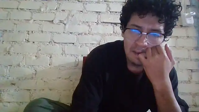 LecheDeSoya666 online show from 1, 5, 2026