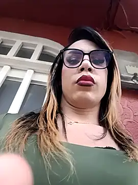 Snapshot of Daliana_Gounbolt chatting on 10, 6, 2026 Daliana Gounbolt online show from 10, 6, 2026