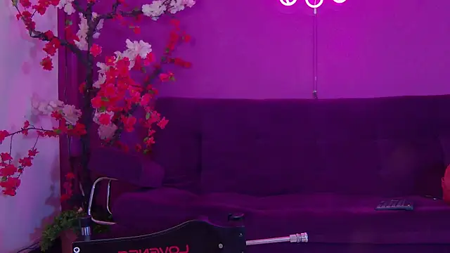 Daliana Gounbolt online show from 17, 7, 2026