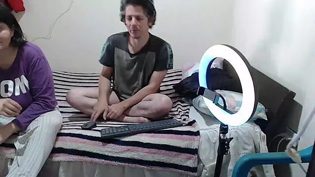 jade noah  online show from 2, 10, 2025