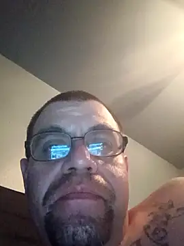 Snapshot of Crossedsissy chatting on 3, 2, 2026 Crossedsissy online show from 3, 2, 2026