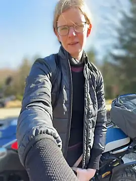 Bikergirl 97 online show from 18, 3, 2026