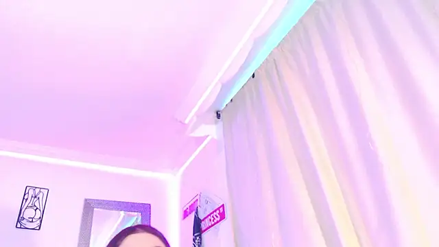 Snapshot of Anna_belly chatting on 17, 7, 2026 Anna belly online show from 17, 7, 2026