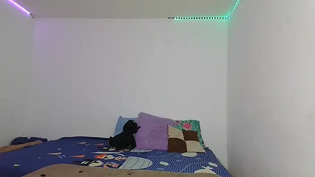 Snapshot of Naughty_Nights_Live chatting on 11, 10, 2025 Naughty Nights Live online show from 11, 10, 2025