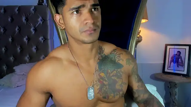 Snapshot of antonio__444 chatting on 3, 10, 2025 antonio 444 online show from 3, 10, 2025