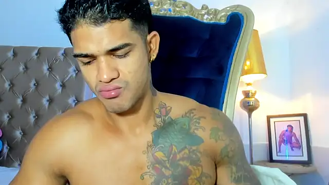 Snapshot of antonio__444 chatting on 10, 10, 2025 antonio 444 online show from 10, 10, 2025