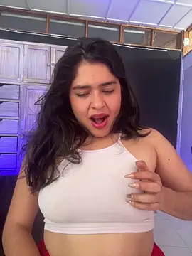 EmilyNoir1 online show from 6, 5, 2026