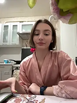 Snapshot of ZariaFlame chatting on 28, 11, 2025 ZariaFlame online show from 28, 11, 2025