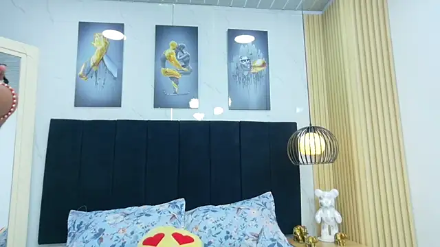MySugarmoomy online show from 24, 7, 2026