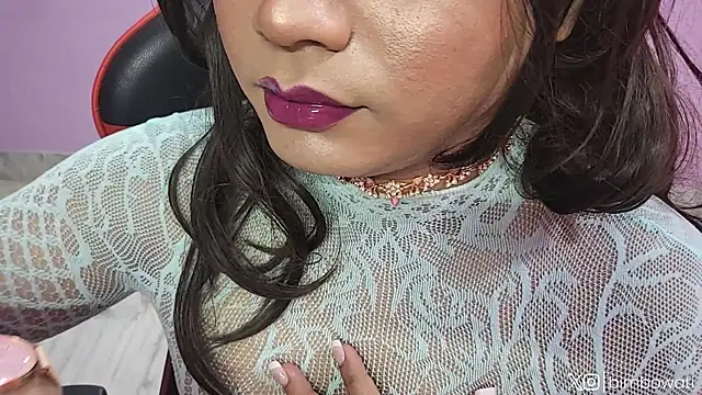 Snapshot of Bimbowati chatting on 16, 10, 2025 Bimbowati online show from 16, 10, 2025