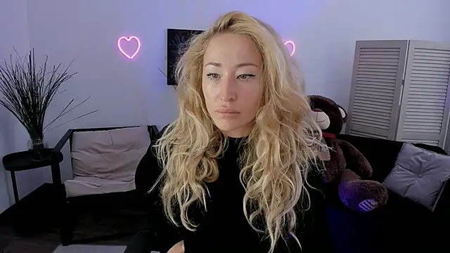 Snapshot of AstraMonroe chatting on 17, 3, 2026 AstraMonroe online show from 17, 3, 2026