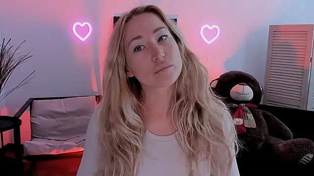 Snapshot of AstraMonroe chatting on 22, 3, 2026 AstraMonroe online show from 22, 3, 2026