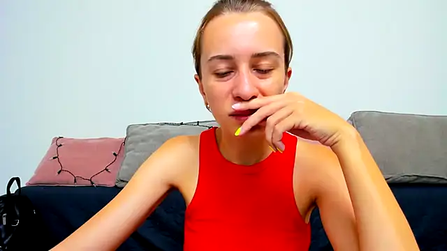 alisaakiss online show from 8, 8, 2026