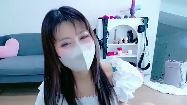 -Nyanko-chan- online show from 16, 7, 2026