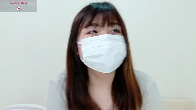 Snapshot of mana-chan chatting on 17, 9, 2025 mana-chan online show from 17, 9, 2025