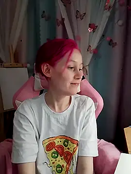 Fuzzy Unicorn online show from 25, 9, 2025