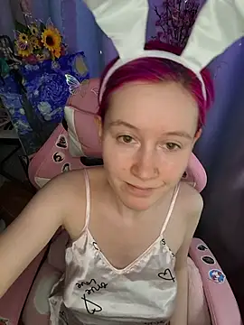 Fuzzy Unicorn online show from 22, 7, 2026