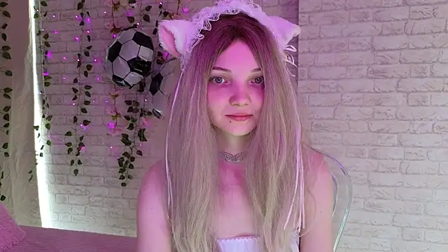 AnimeAlica18 online show from 15, 7, 2026