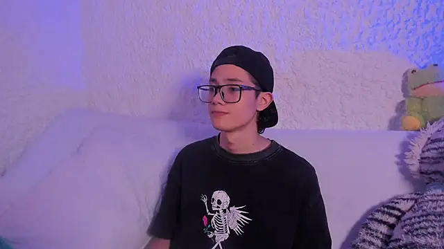 Snapshot of thiago_kinghot chatting on 12, 9, 2025 thiago kinghot online show from 12, 9, 2025