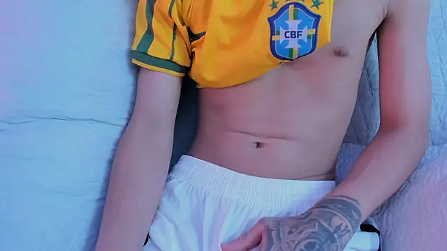 Snapshot of thiago_kinghot chatting on 27, 9, 2025 thiago kinghot online show from 27, 9, 2025