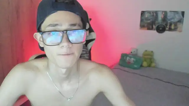 Snapshot of thiago_kinghot chatting on 6, 10, 2025 thiago kinghot online show from 6, 10, 2025