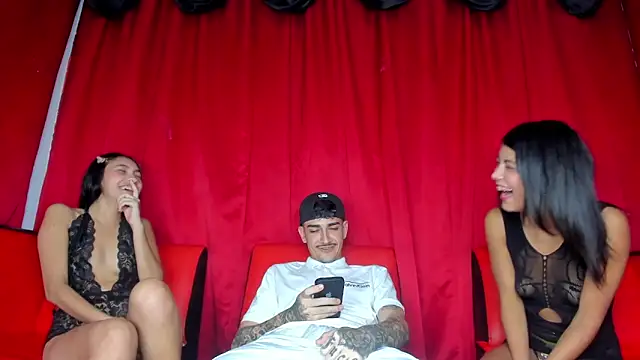 extreme hot crazy online show from 4, 10, 2025