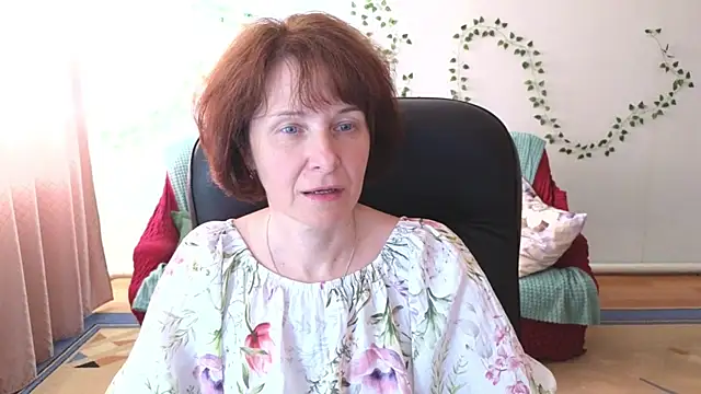 Lia Tito online show from 25, 6, 2026