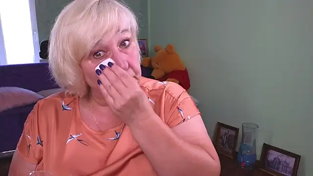 Milana Milky online show from 28, 5, 2026