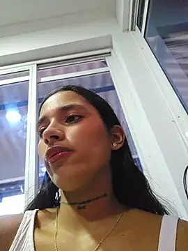 Lorena Mcfly online show from 1, 6, 2026