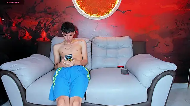 Snapshot of Party_cocks chatting on 6, 2, 2026 Party cocks online show from 6, 2, 2026