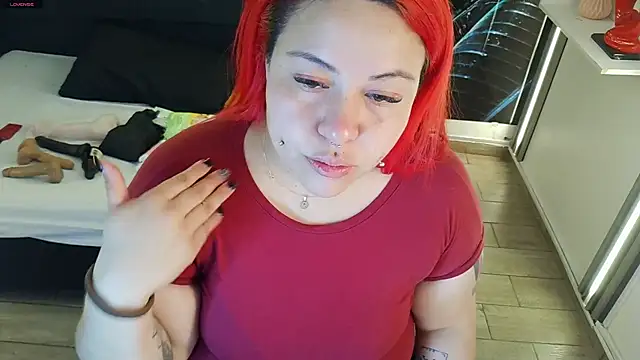 Witch Scarlet online show from 6, 5, 2026