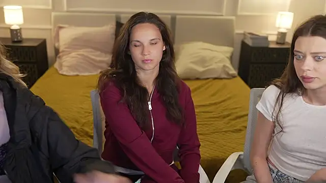 Snapshot of Regina_Sweet054 chatting on 24, 9, 2025 Regina Sweet054 online show from 24, 9, 2025