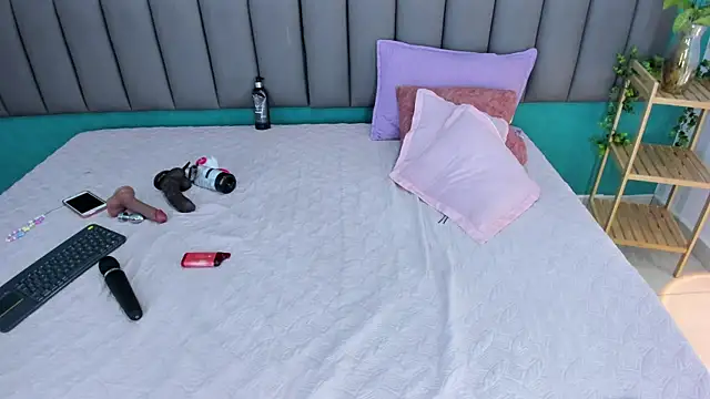 Amalia Bigass online show from 27, 9, 2025