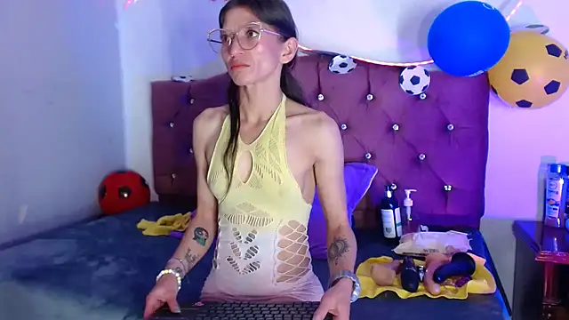 Snapshot of Yandal_Iris chatting on 14, 7, 2026 Yandal Iris online show from 14, 7, 2026