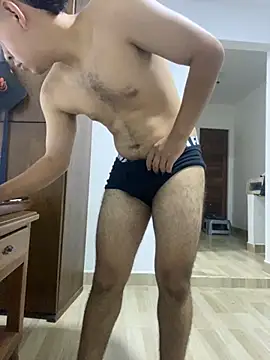 Snapshot of dominant_boy77 chatting on 29, 10, 2025 dominant boy77 online show from 29, 10, 2025