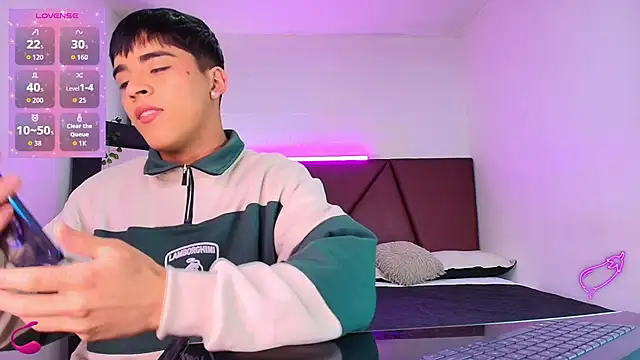 Lucass love online show from 12, 9, 2025