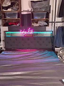 Snapshot of Shy_Ivy chatting on 13, 10, 2025 Shy Ivy online show from 13, 10, 2025