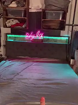 Snapshot of Shy_Ivy chatting on 21, 10, 2025 Shy Ivy online show from 21, 10, 2025