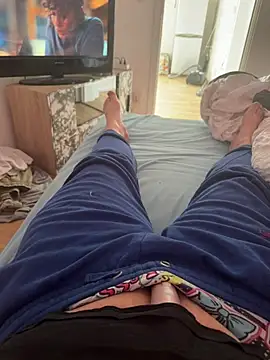 Snapshot of mrandmrsdarkside chatting on 11, 4, 2026 mrandmrsdarkside online show from 11, 4, 2026