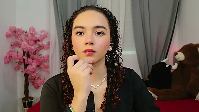 Taylor Tina online show from 8, 10, 2025