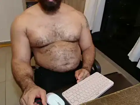 Snapshot of max_love255 chatting on 14, 7, 2026 max love255 online show from 14, 7, 2026
