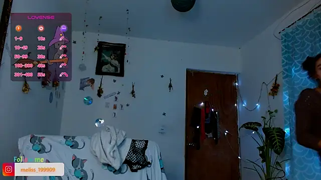 Nocturnawitch online show from 7, 5, 2026
