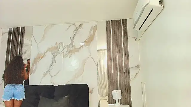 MayaBaker online show from 16, 1, 2026