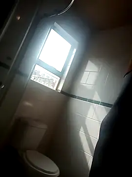 Snapshot of Thasdwn23 chatting on 19, 10, 2025 Thasdwn23 online show from 19, 10, 2025