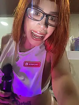 ScarlettRusso1 online show from 3, 5, 2026