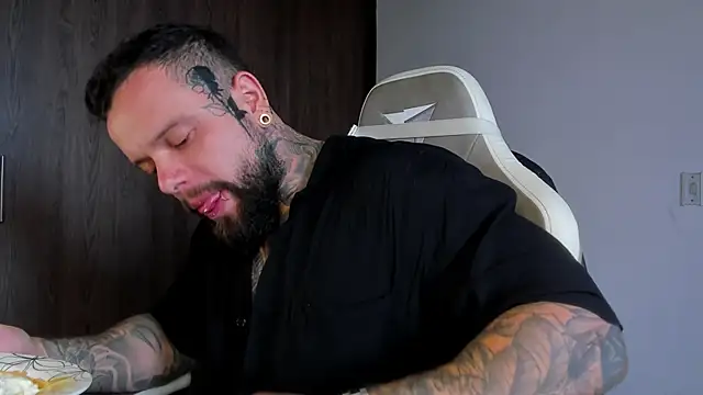 natevillage online show from 5, 10, 2025